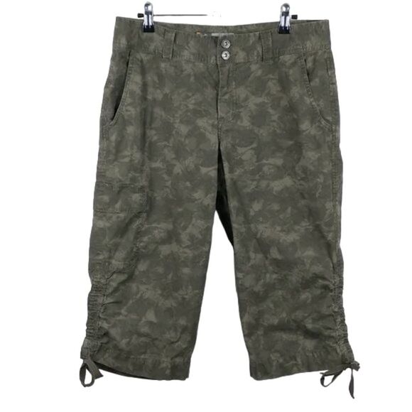 Nike ACG Capri Pants Size 8 Green Camo Cargo Hiking Athletic - Picture 1 of 14